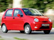 Chery S11 QQ. Вид спереди. Цвет Red (Красный)