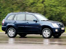 Chery T11 Tiggo. Вид сбоку.