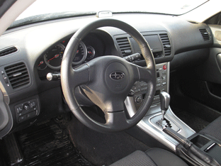 Subaru Outback. Год выпуска: 2005. Пробег: 97 000 км.Цвет: черный. Цена: 820 000 руб.Куплен в салоне «Триал-Авто» 03.2005, Объем двигателя 2.5i, АКПП, ц.з., АБС, ГУР, электрические стеклопод., электрические зеркала с подогревом, климат-контроль, круиз-контроль, подогрев сидений и щёток стеклоочистителя, подушки безопасности, электрический двойной люк, Противотуманные фары, литые диски R16, двойная система выхлопа, алюминиевый капот, рейлинги, аудио система.