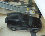 Jeep Cherokee. Год выпуска: 2005. Пробег: 67 000 км. Цвет: черный. Цена: 790 000руб. Объем двигателя 2.4, 150л.с., 5-ти ст. механич. коробка, подключаемый полный привод, пониженная передача, маршрутный компьютер, салон велюр, заводская тонировка, электрические стеклоподъёмники, подушки безопасности. Доп. оборудование: сигнализация с автозапуском, кенгурин и пороги из нержавейки COBRA, противотуманки, СГУ, литые диски, зимняя и летняя резина.