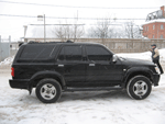 GREAT WALL SAFE SUV G5. Год выпуска: 2006. Пробег: 8000 км. Цвет: черный. Цена: 510 000руб.Куплен в салоне «Риф-Эль» 10.2006. Объем двигателя 2.3л., 105л.с., 5-ти ст. механич. коробка, подключаемый полный привод, пониженная передача, торсионная подвеска, дисковые тормоза. ГУР, салон велюр, противотуманки, электрические стеклоподъёмники, климат-контроль, кожаный руль, спойлер, датчик парковки, противотуманки, 5 литых дисков.