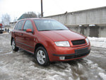 Skoda Fabia. Кузов: хэтчбек, Год выпуска: 2001, Двигатель: 1,4i, Пробег: 114 000 км., КПП: механическая, Цвет: тёмно красный металлик, Привод: передний, Салон: стандарт.